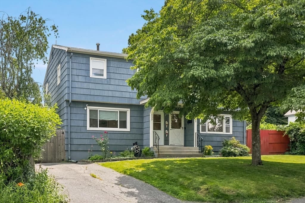633 E Merrimack St # 633, Lowell MA 01852 photo 2