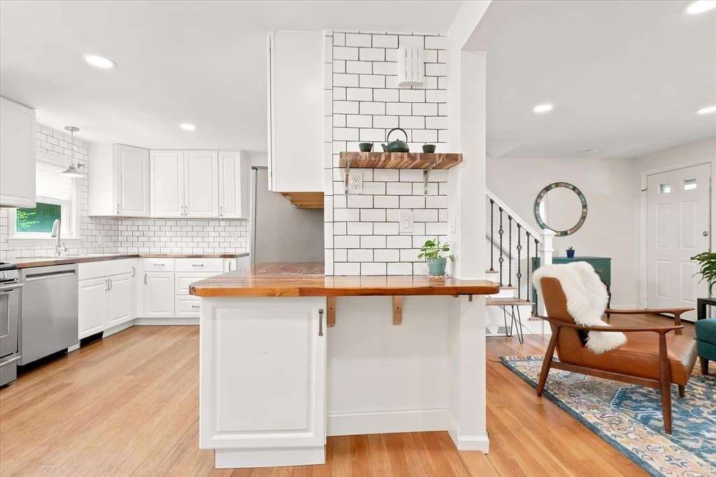 633 E Merrimack St # 633, Lowell MA 01852 photo 10