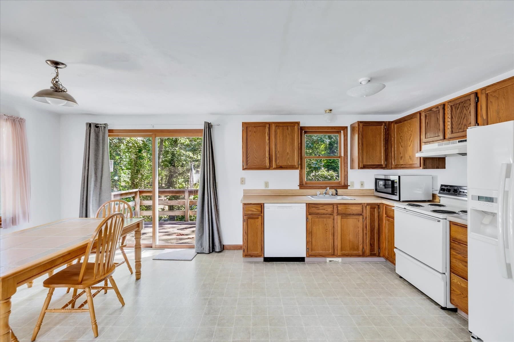 Single Family Residence at 26 Richard Rd, Yarmouth MA 02675, photo 13 of 31