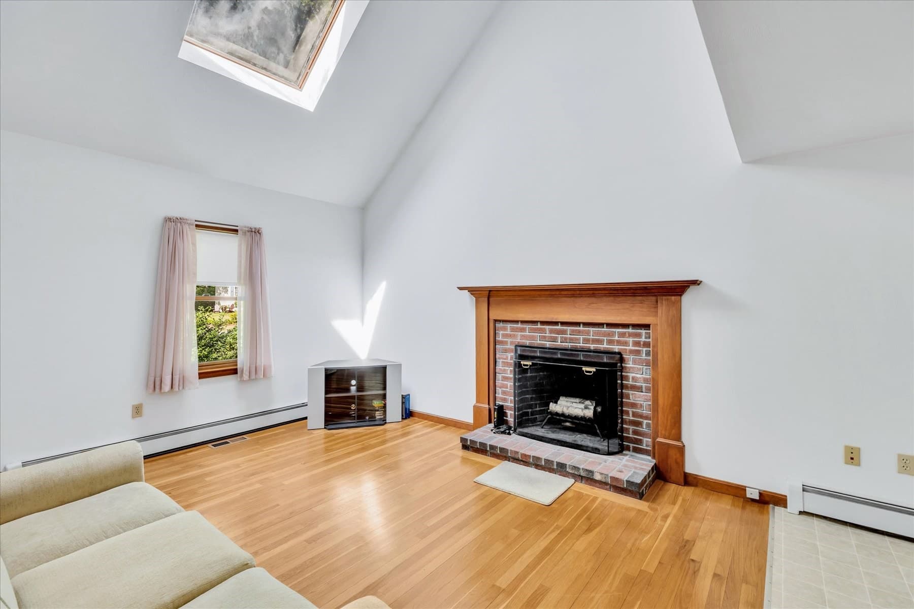 Single Family Residence at 26 Richard Rd, Yarmouth MA 02675, photo 12 of 31
