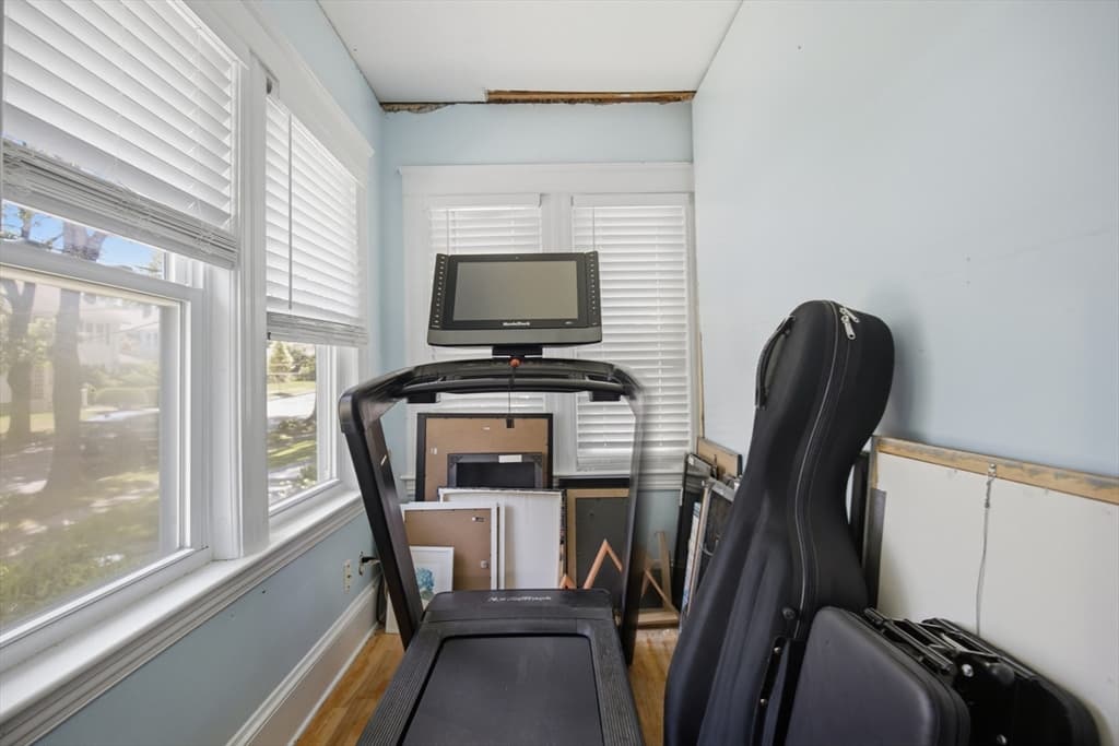 Single Family Residence at 52 Eagle Road, Worcester MA 01605, Worcester, photo 12 of 42
