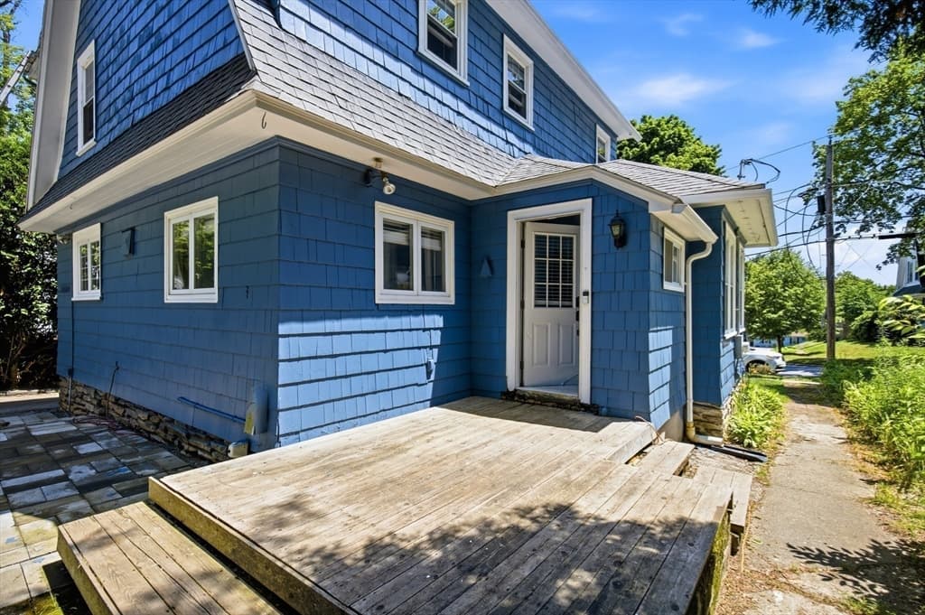 Single Family Residence at 52 Eagle Road, Worcester MA 01605, Worcester, photo 33 of 42
