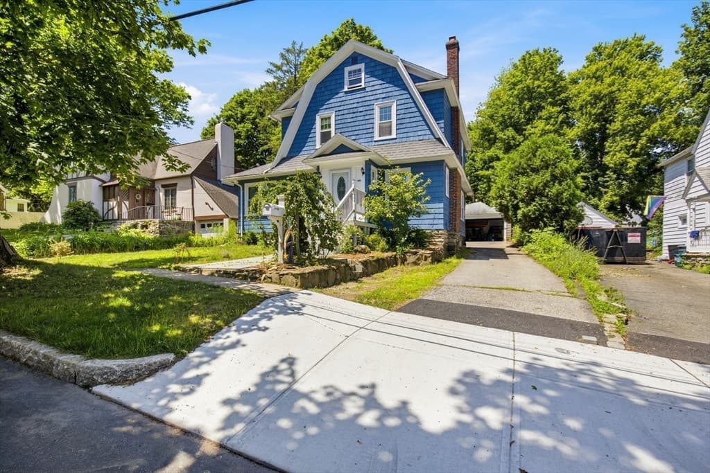 Single Family Residence at 52 Eagle Road, Worcester MA 01605, Worcester, photo 4 of 42