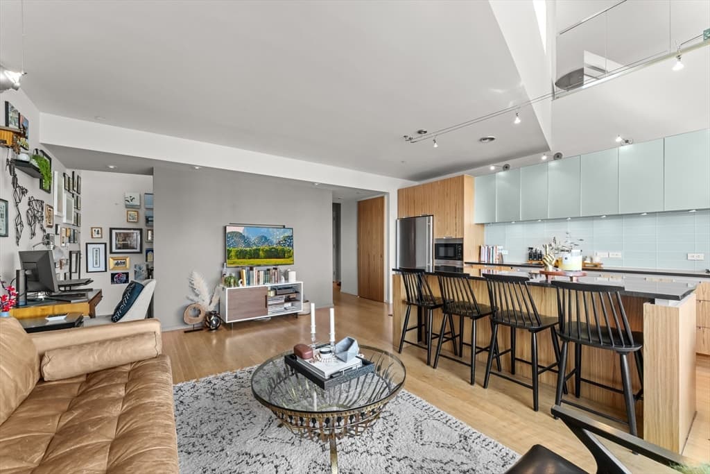 Condominium at 141 Dorchester Ave # 711, Boston MA 02127, Boston, photo 6 of 25
