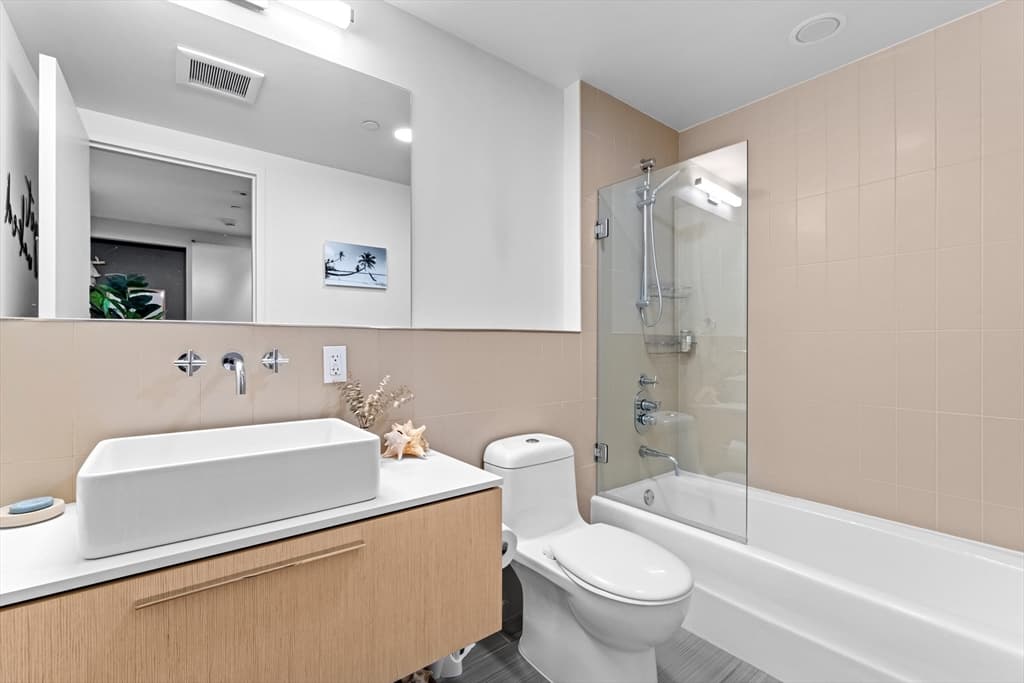 Condominium at 141 Dorchester Ave # 711, Boston MA 02127, Boston, photo 22 of 25