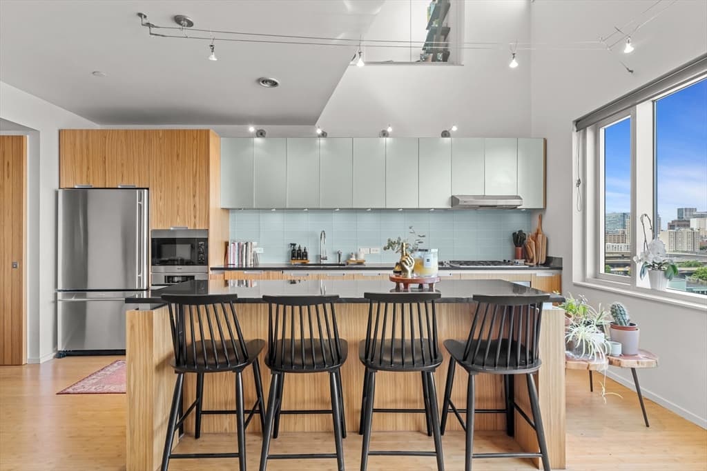 Condominium at 141 Dorchester Ave # 711, Boston MA 02127, Boston, photo 7 of 25