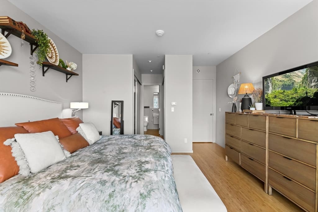 Condominium at 141 Dorchester Ave # 711, Boston MA 02127, Boston, photo 18 of 25