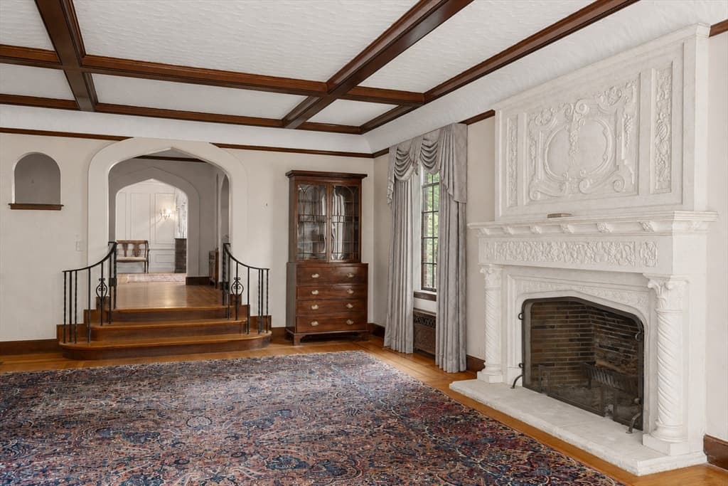43 Monadnock Road, Wellesley MA 02481 photo 5