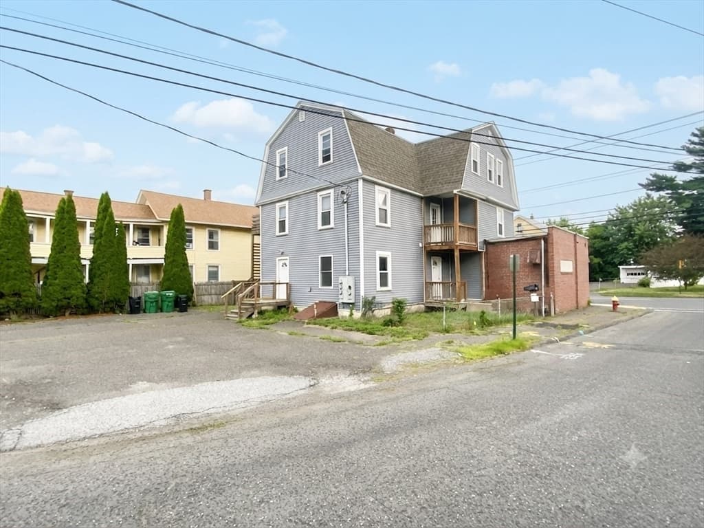 182 Chicopee St, Chicopee MA 01013 photo 2
