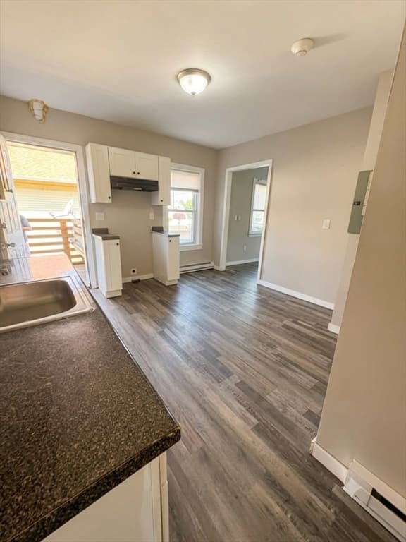 182 Chicopee St, Chicopee MA 01013 photo 4