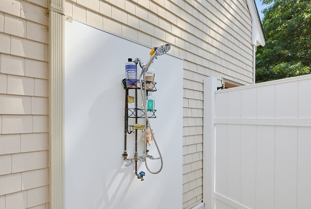 119 North St, Mattapoisett MA 02739 photo 40
