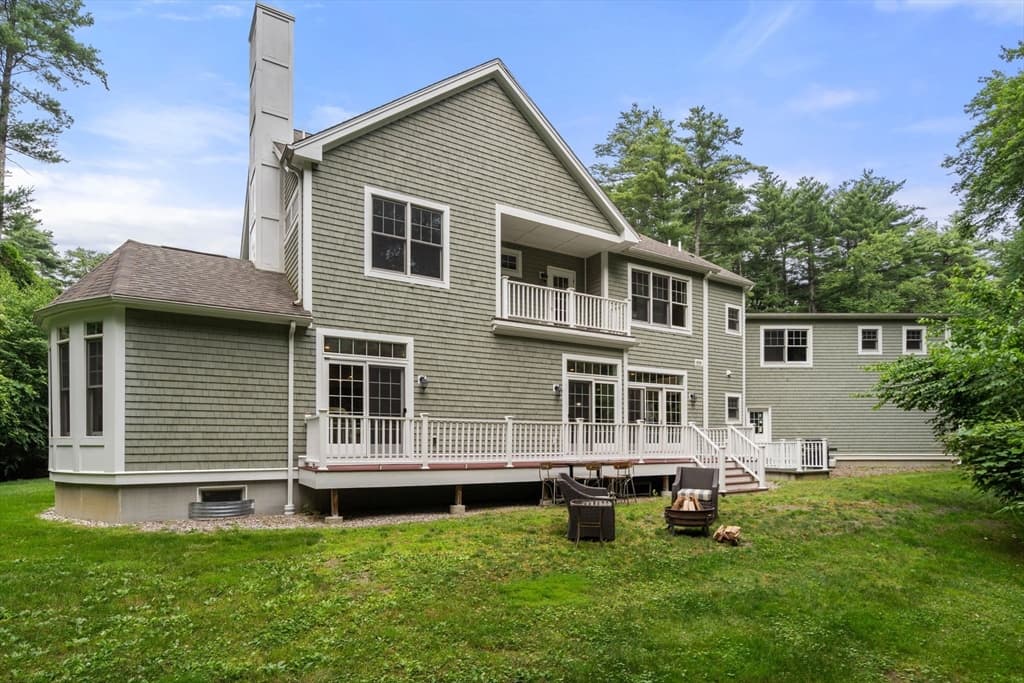 24 Wayside Inn Rd, Framingham MA 01701 photo 6