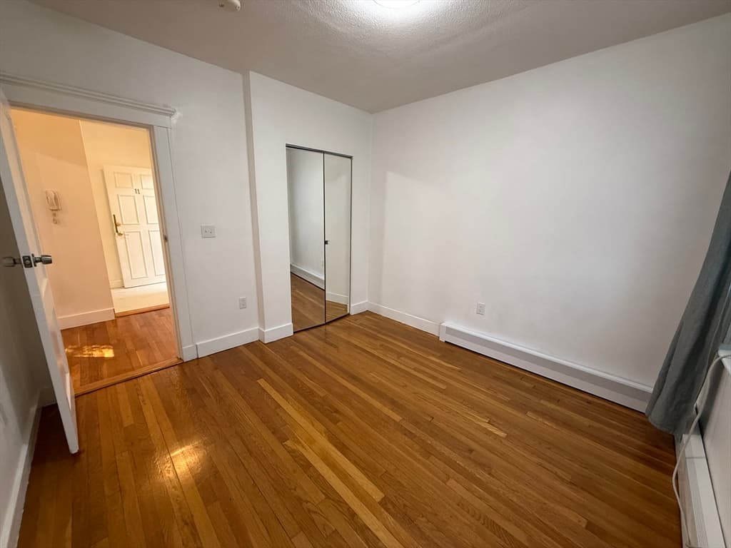 Condominium at 32 Ransom Rd # 11, Boston MA 02135, Boston, photo 4 of 15