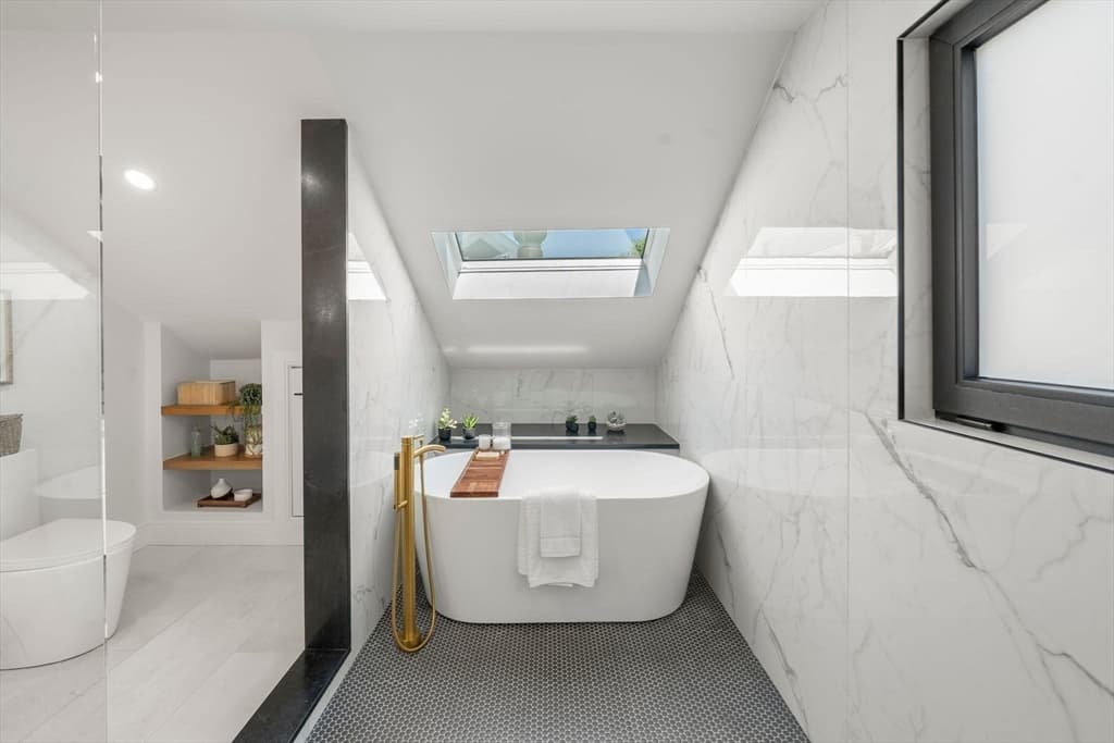 Single Family Residence at 181 I Street, Boston MA 02127, Boston, photo 23 of 31
