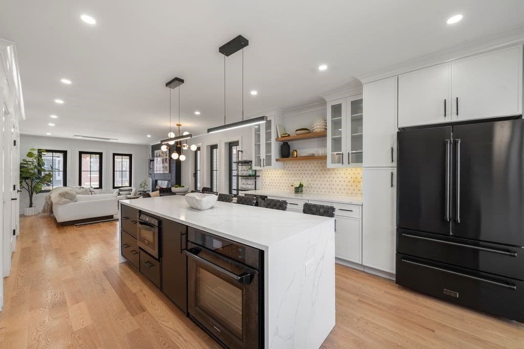 Single Family Residence at 181 I Street, Boston MA 02127, Boston, photo 8 of 31
