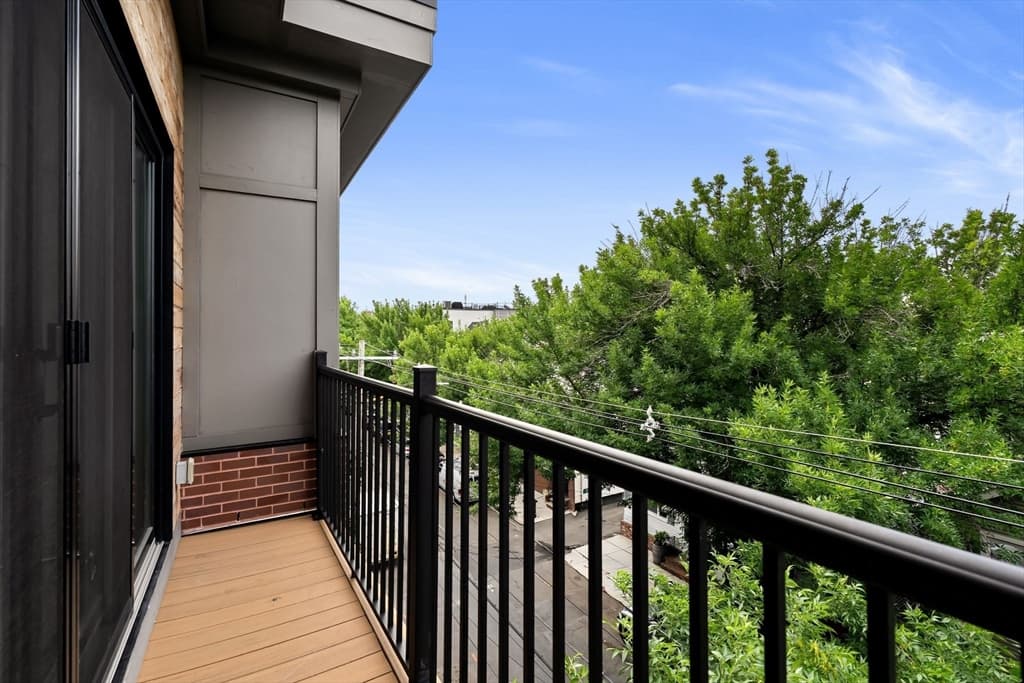 Condominium at 10 Everett St # 402, Boston MA 02128, Boston, photo 13 of 18