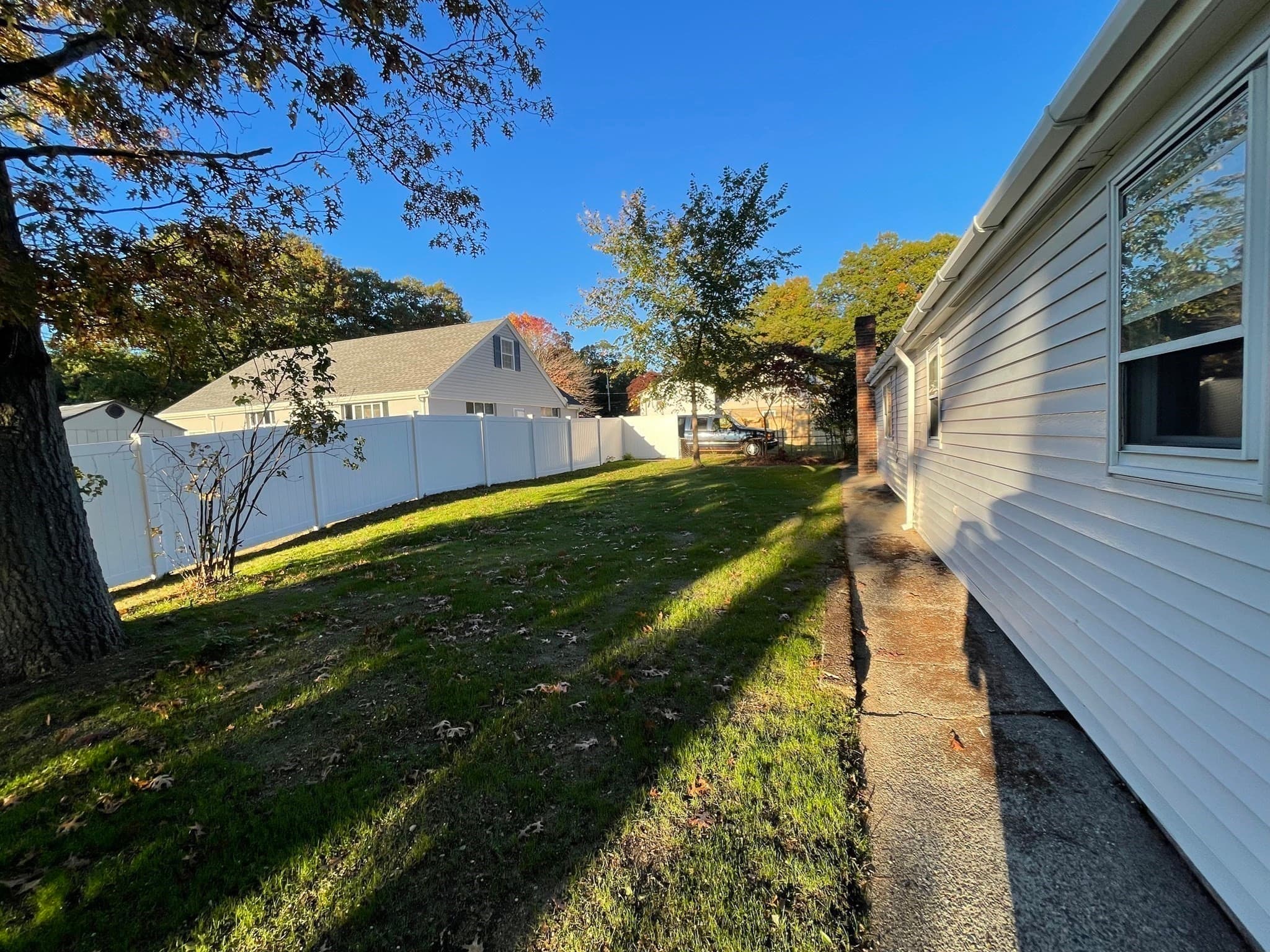 Single Family Residence at 8 Laurier Ave, Attleboro MA 02703, photo 10 of 15