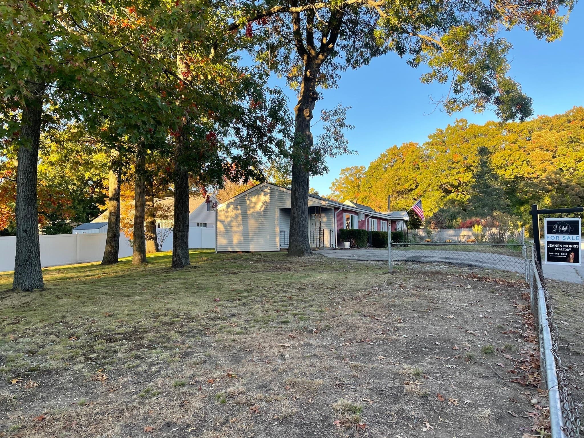 Single Family Residence at 8 Laurier Ave, Attleboro MA 02703, photo 11 of 15