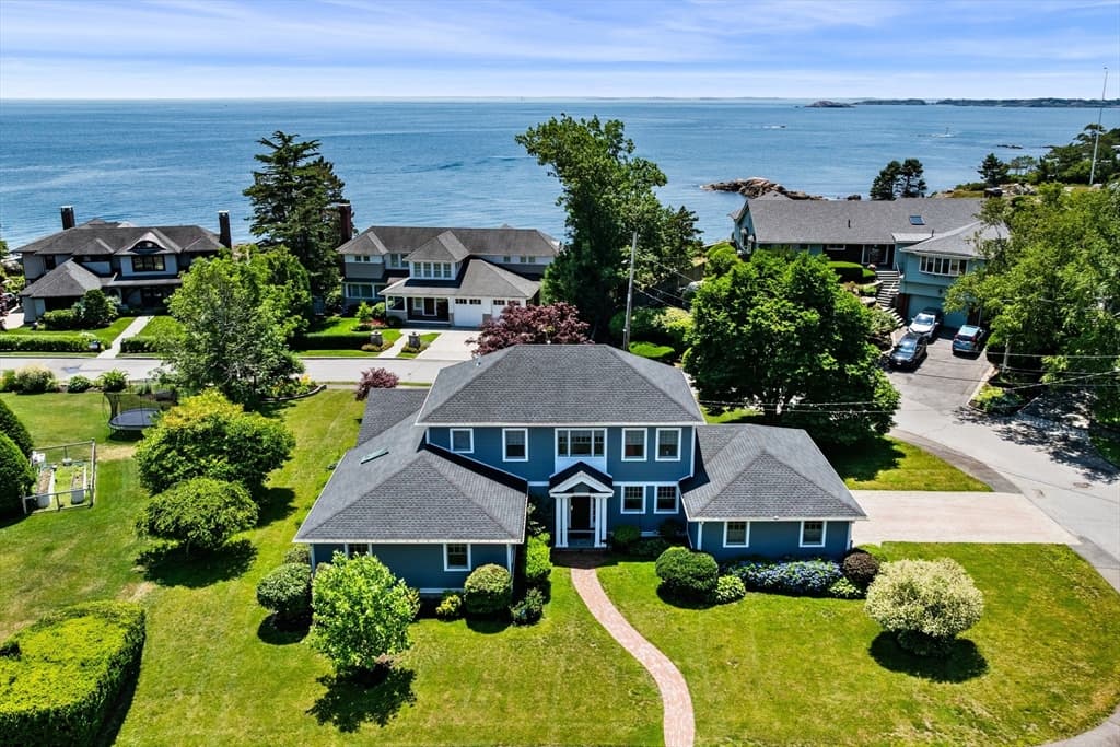 89 Gale Road, Swampscott MA 01907