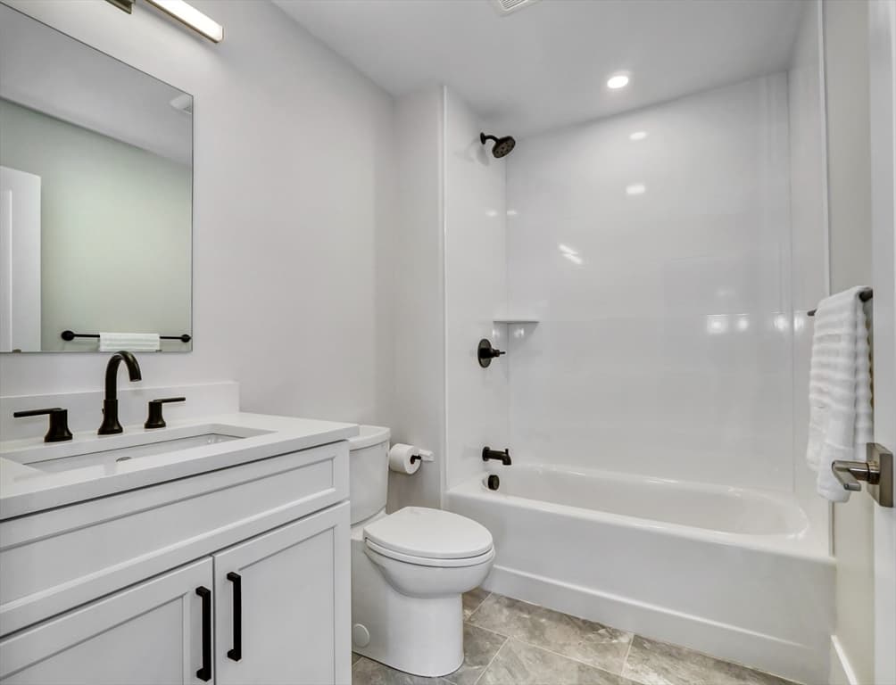 62 Foundry St # 416, Wakefield MA 01880 photo 20