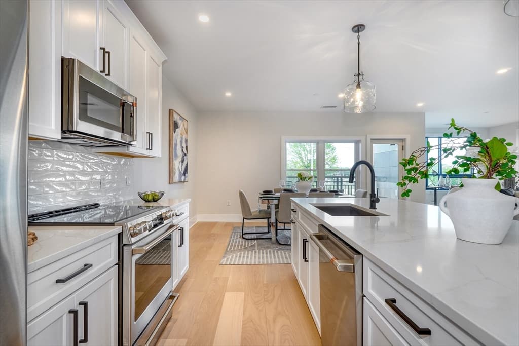 62 Foundry St # 416, Wakefield MA 01880 photo 4