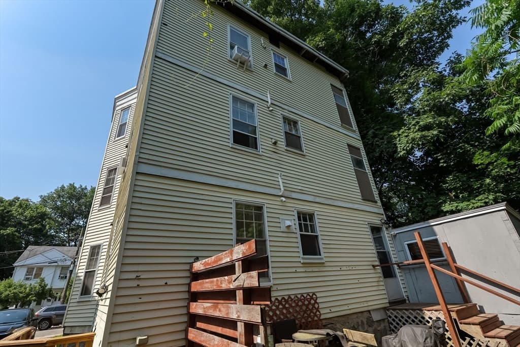 3 Family at 9 Blanvon Road, Boston MA 02130, Boston, photo 22 of 23