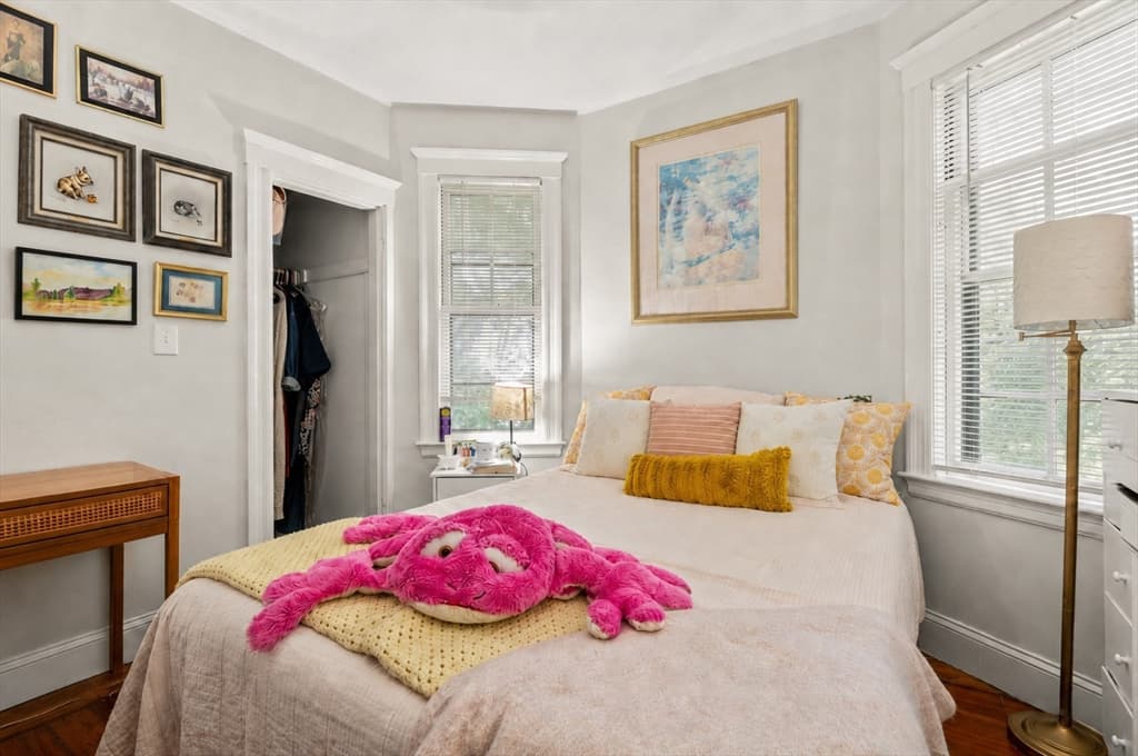 3 Family at 9 Blanvon Road, Boston MA 02130, Boston, photo 5 of 23
