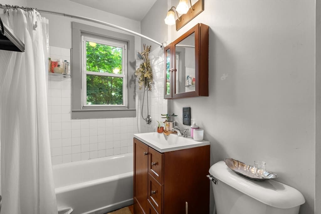 3 Family at 9 Blanvon Road, Boston MA 02130, Boston, photo 4 of 23