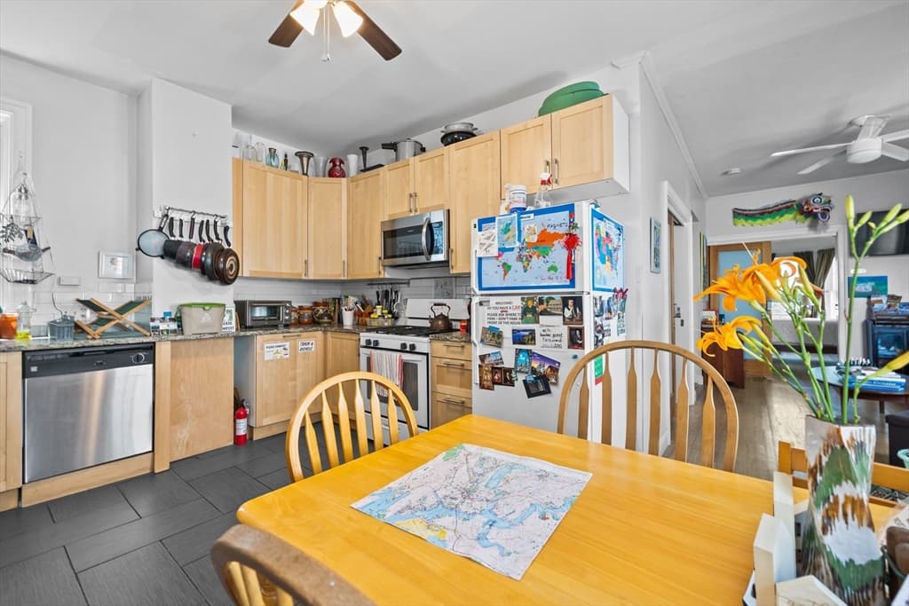 2 Family - 2 Units Up/Down at 589 Saratoga St, Boston MA 02128, Boston, photo 9 of 42