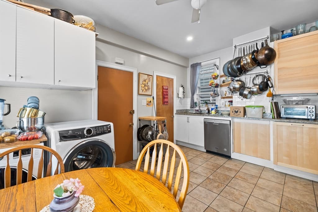 2 Family - 2 Units Up/Down at 589 Saratoga St, Boston MA 02128, Boston, photo 25 of 42
