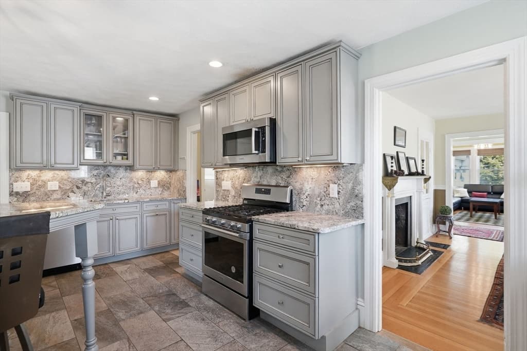 Multi Family at 12-14 Newcastle Road, Boston MA 02135, Boston, photo 4 of 42