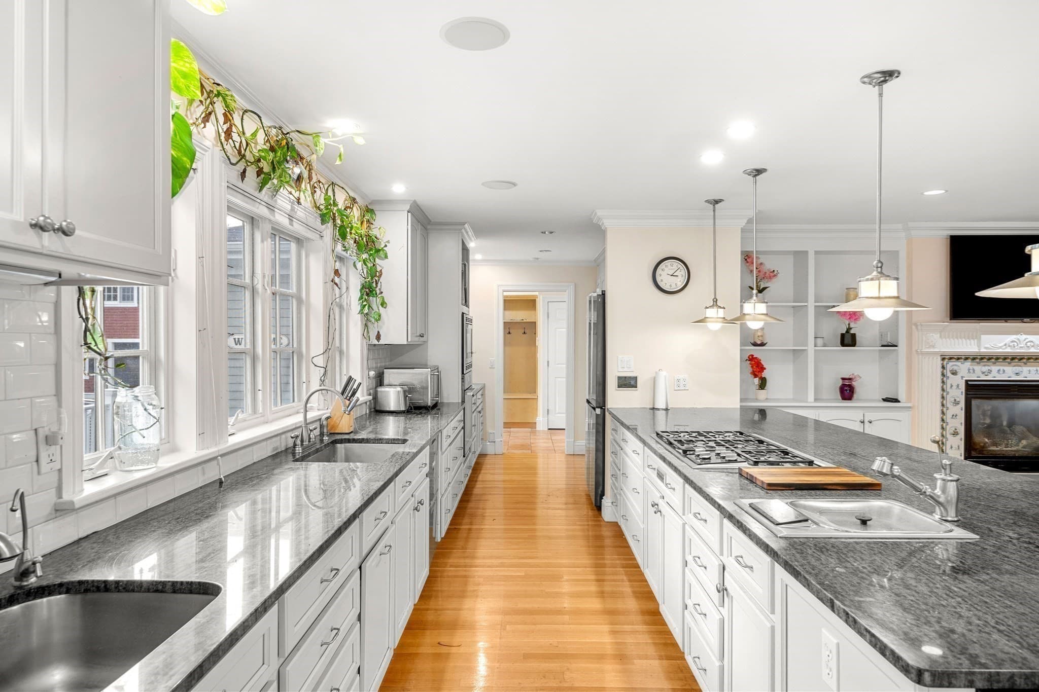 Single Family Residence at 140 High Street, Dunstable MA 01827, photo 15 of 40