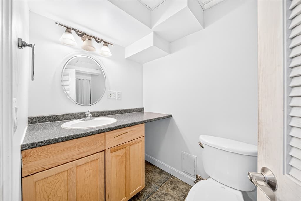 35 Brentwood Rd, Woburn MA 01801 photo 36