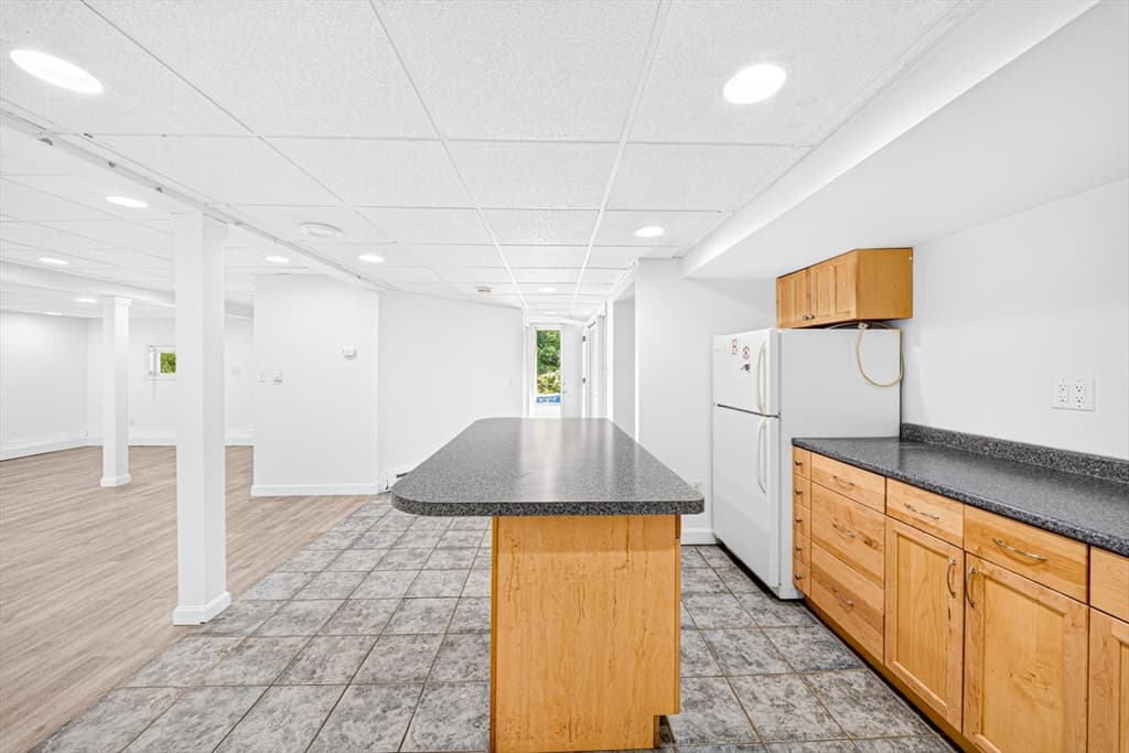 35 Brentwood Rd, Woburn MA 01801 photo 35