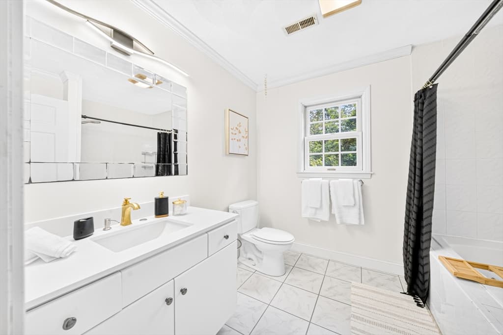 35 Brentwood Rd, Woburn MA 01801 photo 25