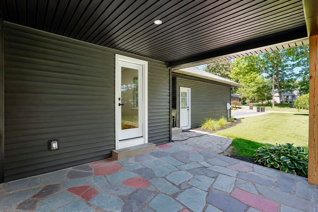 127 Magnolia Cir, Longmeadow MA 01106 photo 7
