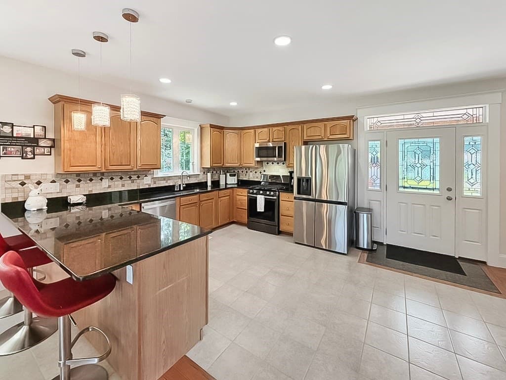Single Family Residence at 8 Dulcies Pt Rd, Kingston NH 03848, Kingston, photo 10 of 34