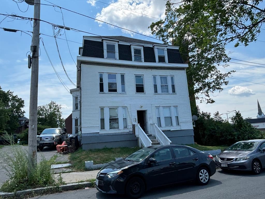 5-7 Arlington St, Haverhill MA 01830