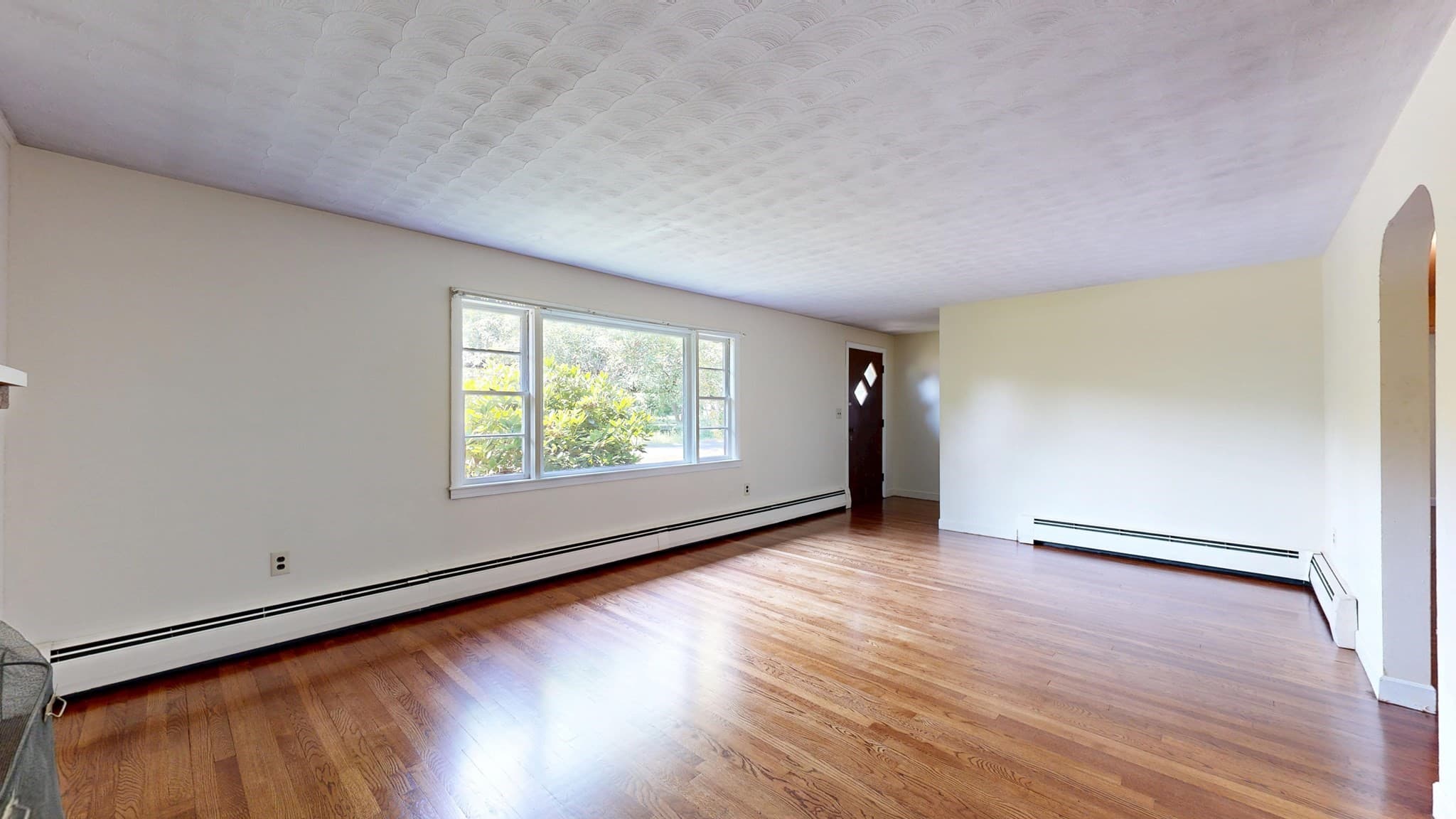 Single Family Residence at 34 Keenan Street, West Bridgewater MA 02379, West Bridgewater, photo 5 of 40