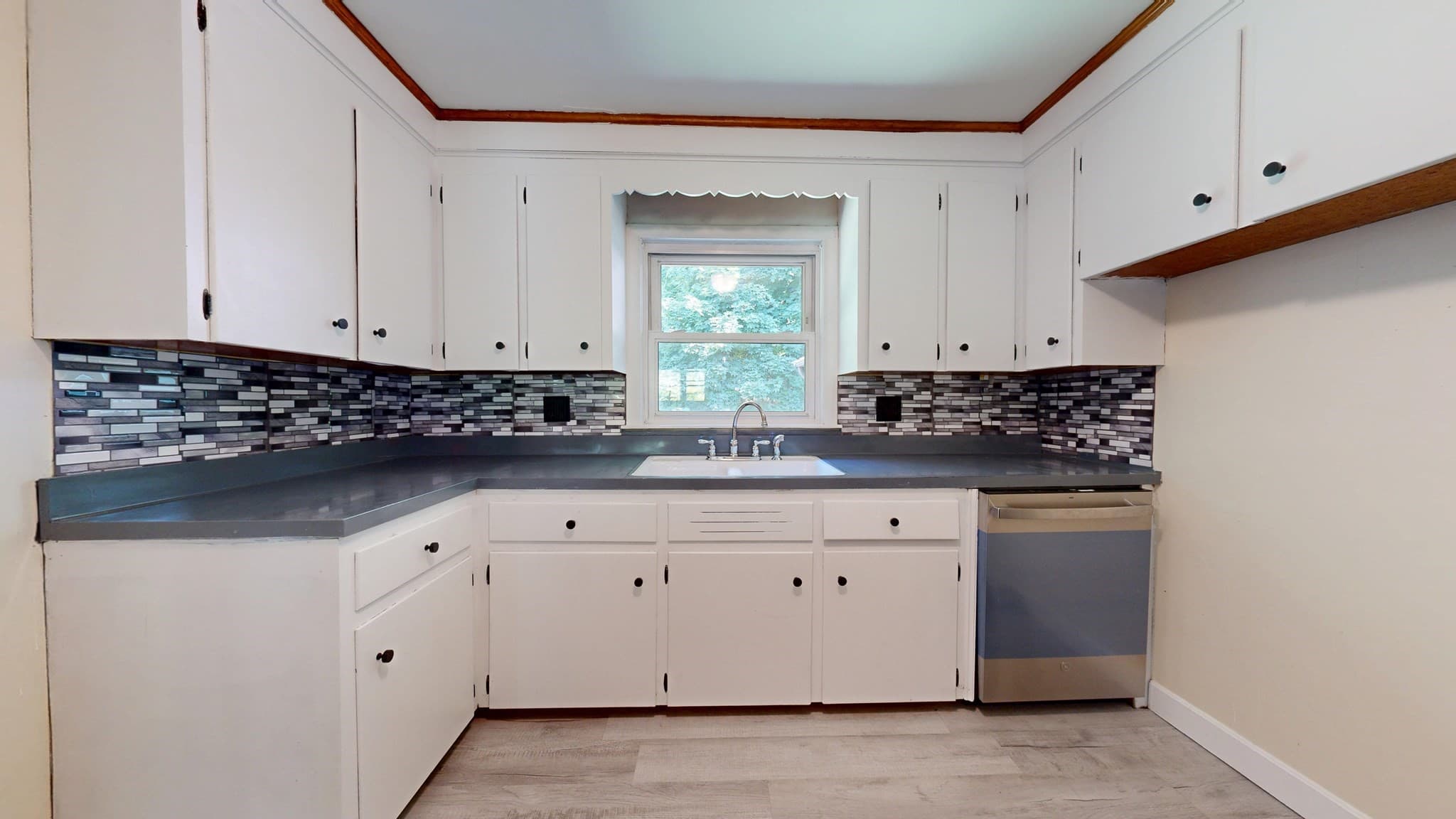 Single Family Residence at 34 Keenan Street, West Bridgewater MA 02379, West Bridgewater, photo 10 of 40