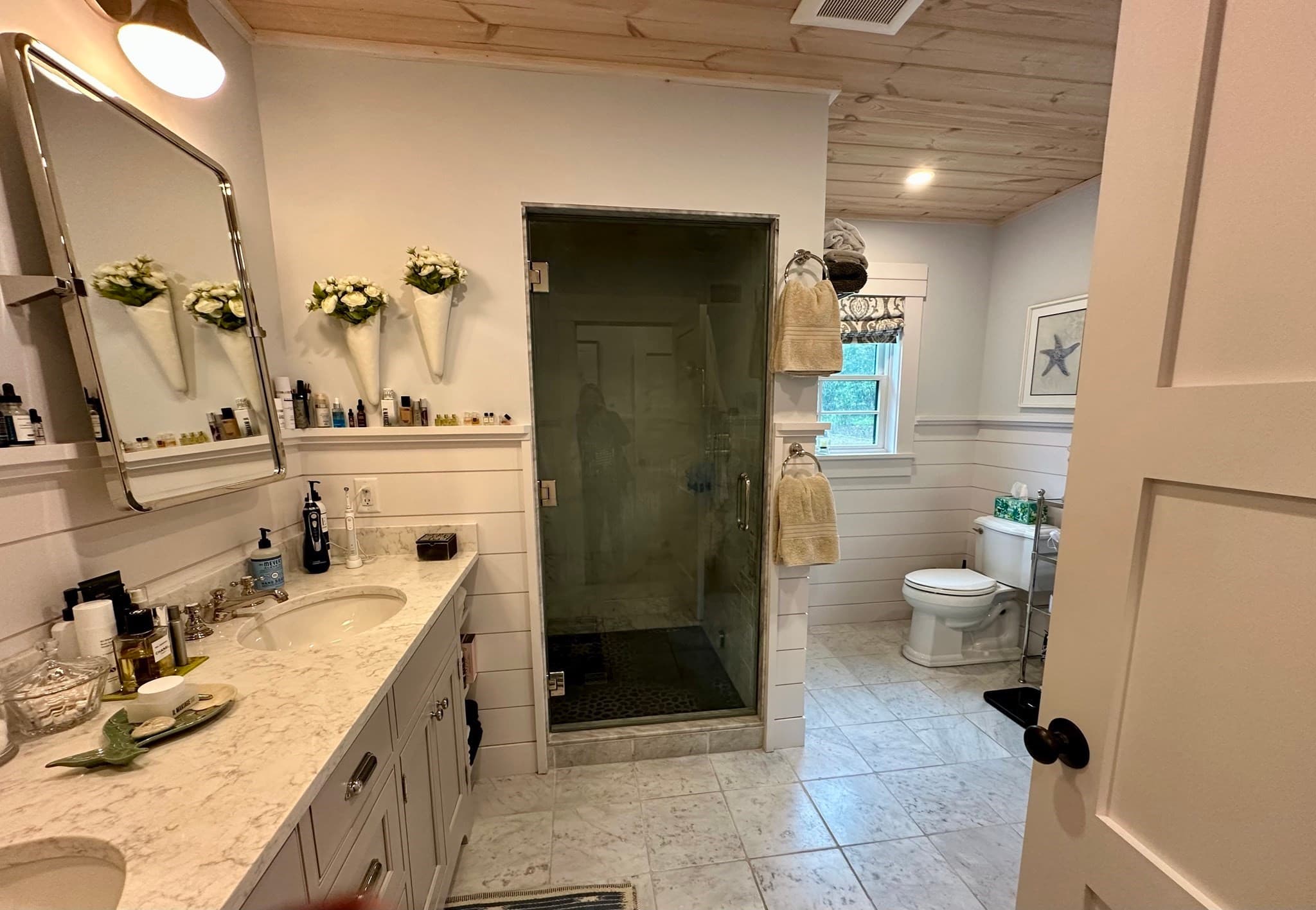 Single Family Residence at 96 Hammett Ln, Chilmark MA 02535, photo 11 of 37
