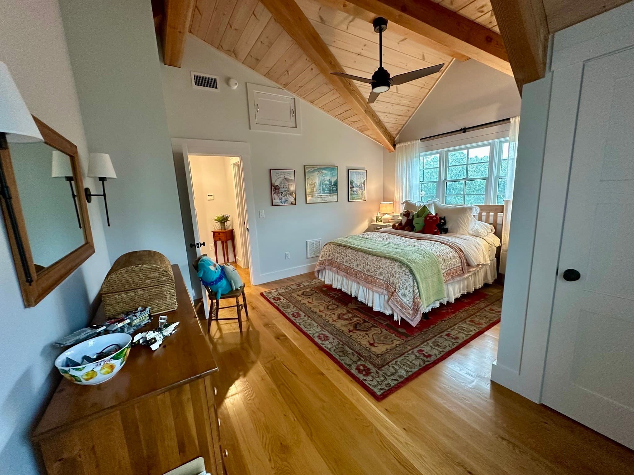 Single Family Residence at 96 Hammett Ln, Chilmark MA 02535, photo 29 of 37