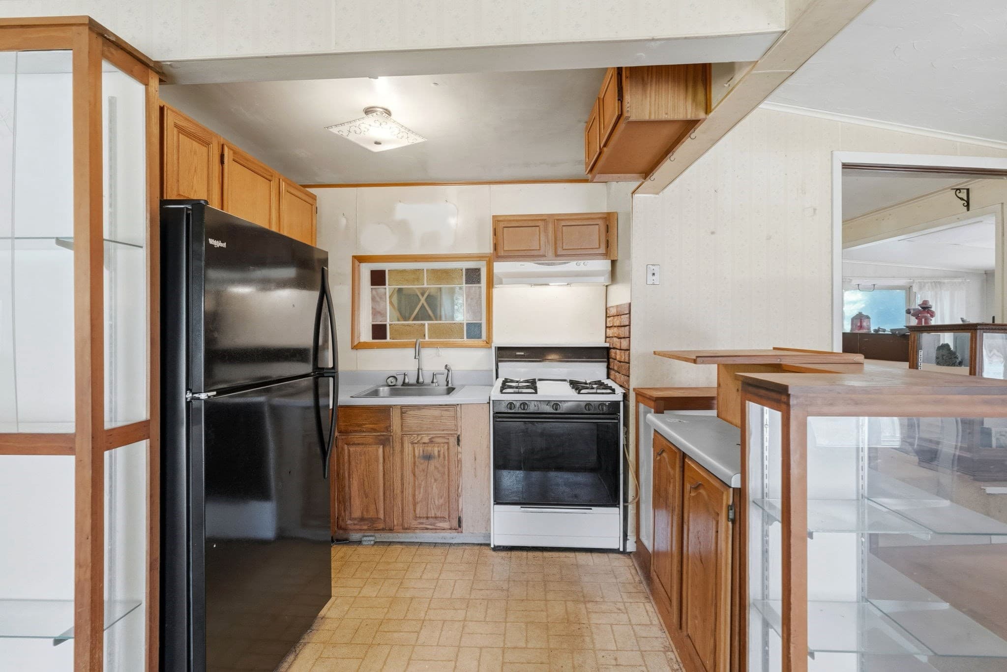 Single Family Residence at 4 Essex St, Holland MA 01521, Holland, photo 20 of 42