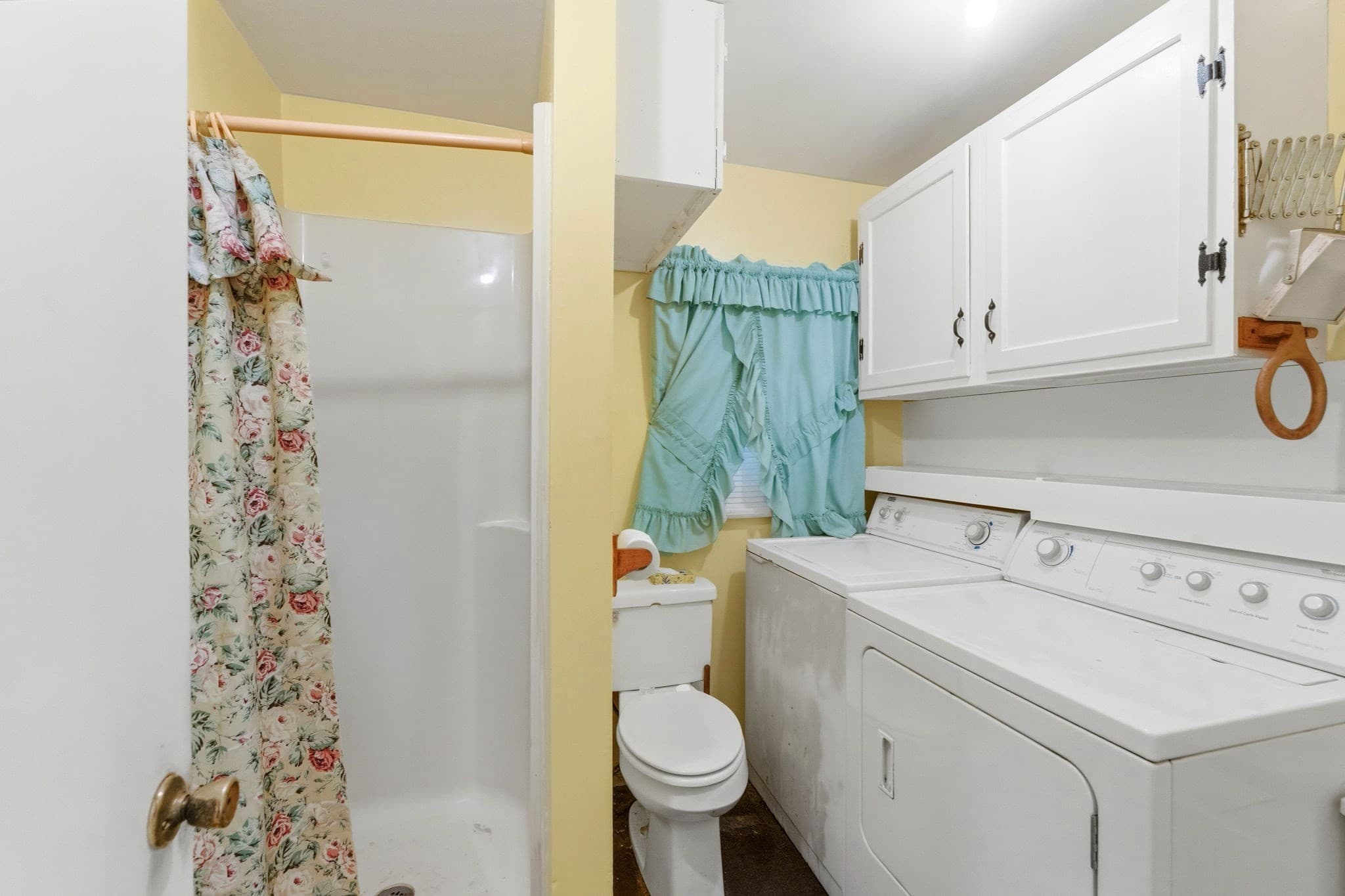 Single Family Residence at 4 Essex St, Holland MA 01521, Holland, photo 24 of 42