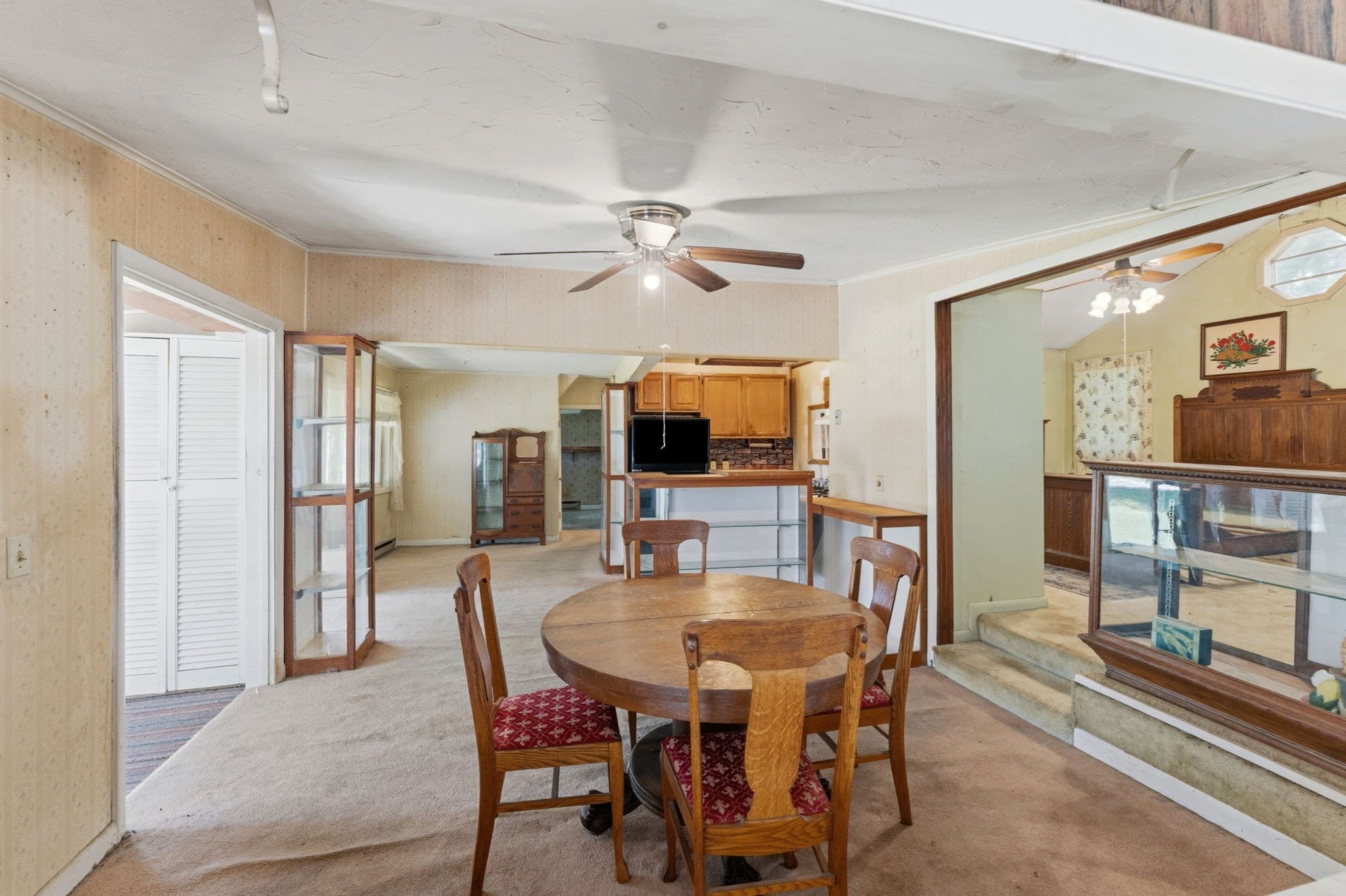 Single Family Residence at 4 Essex St, Holland MA 01521, Holland, photo 19 of 42