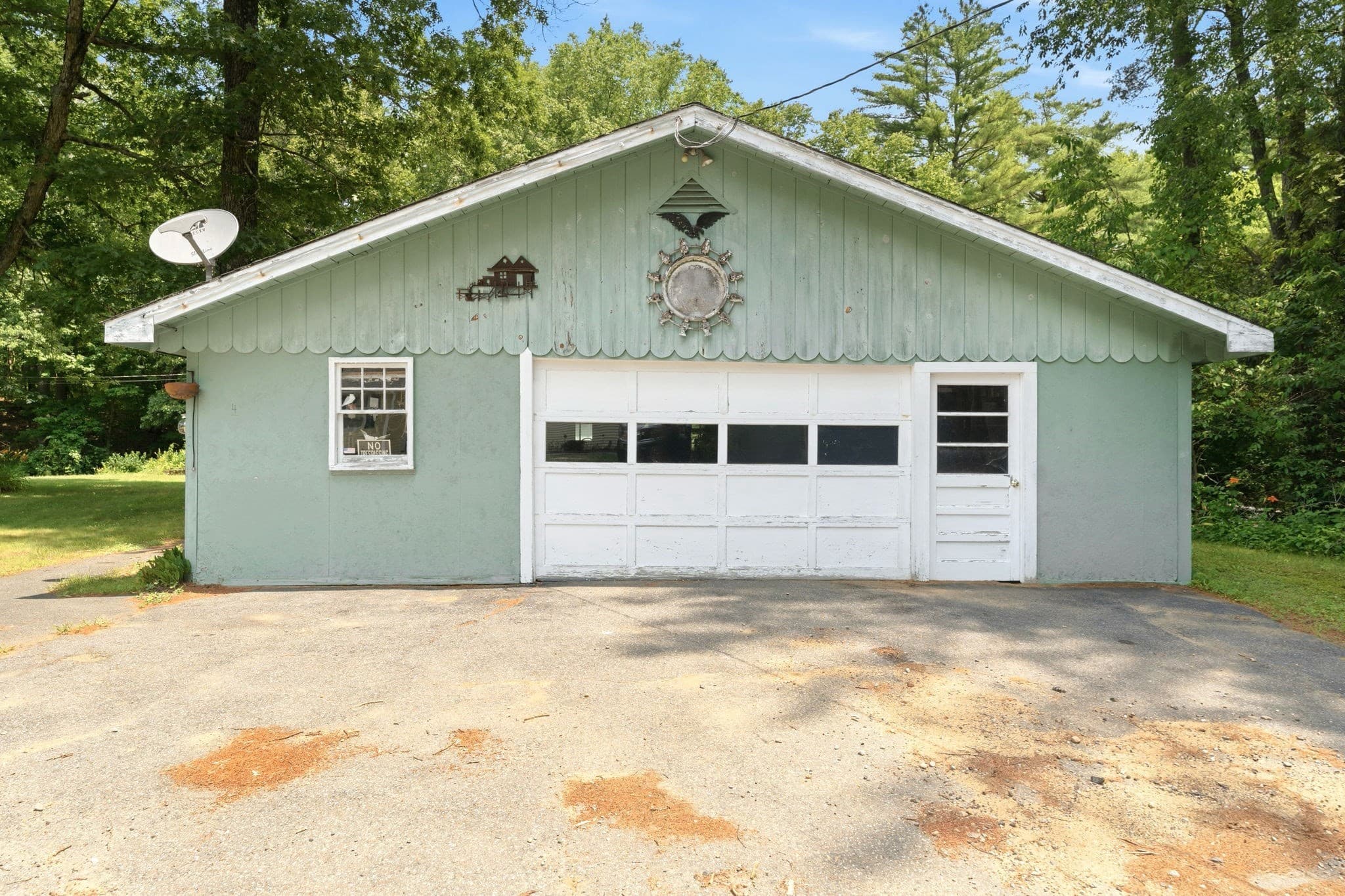 Single Family Residence at 4 Essex St, Holland MA 01521, Holland, photo 35 of 42