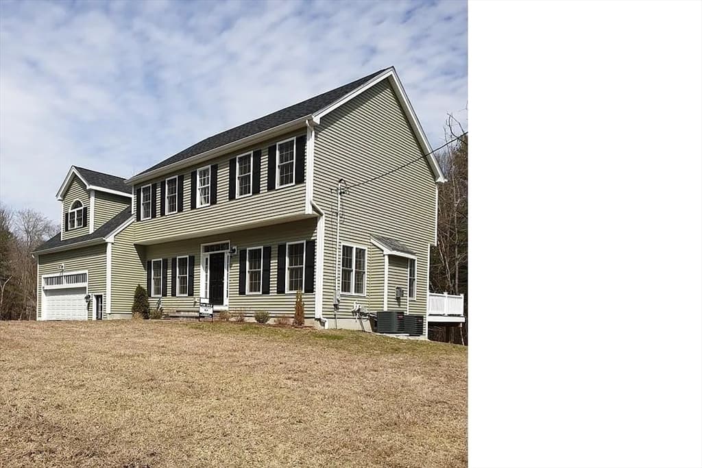 660 Mayflower Landing, Holliston MA 01746
