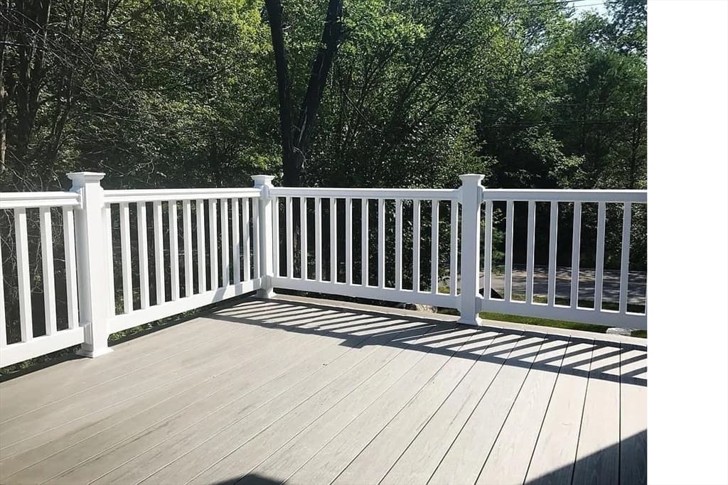 660 Mayflower Landing, Holliston MA 01746 photo 9
