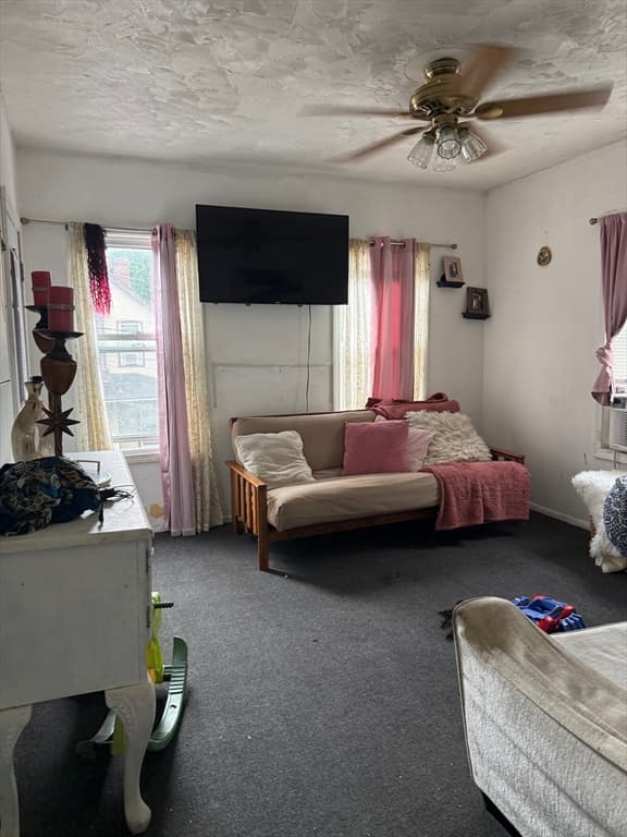 69 Delano St, New Bedford MA 02744 photo 3