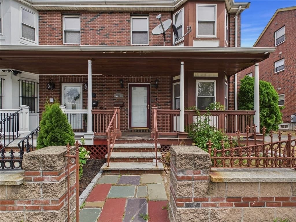 Condominium at 11 Woodrow Ave # 11, Boston MA 02124, Boston, photo 2 of 36